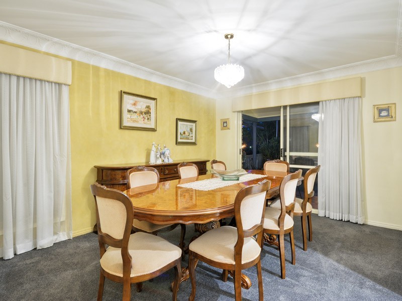 6 Myola Court, Carindale QLD 4152