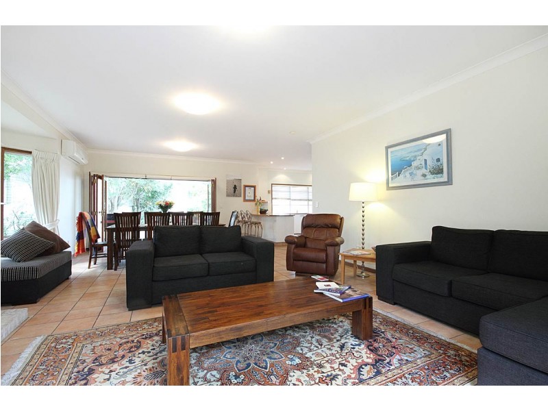 8 Drysdale Close, Mackenzie QLD 4156