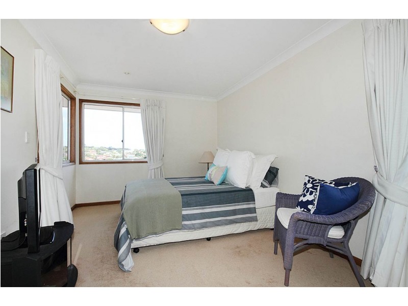 8 Drysdale Close, Mackenzie QLD 4156