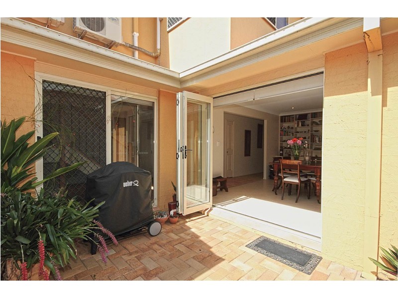 20 Hart Close, Mackenzie QLD 4156