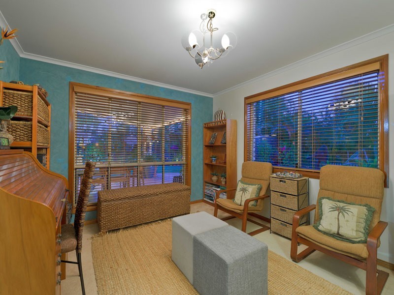 17 Merion Place, Carindale QLD 4152