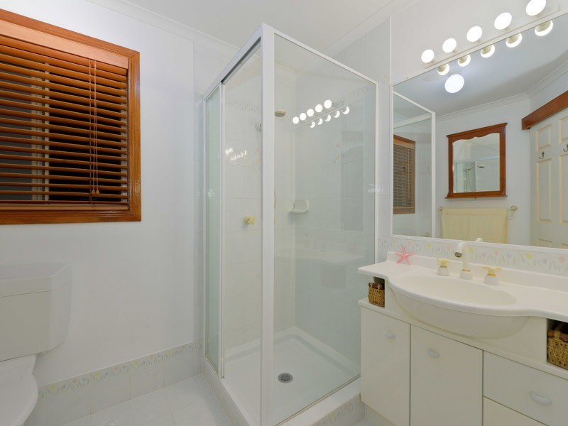 17 Merion Place, Carindale QLD 4152