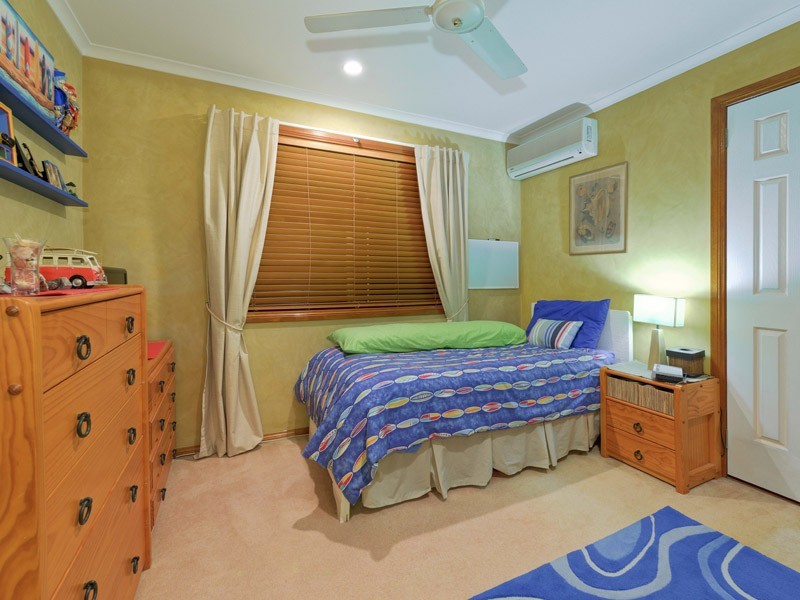 17 Merion Place, Carindale QLD 4152