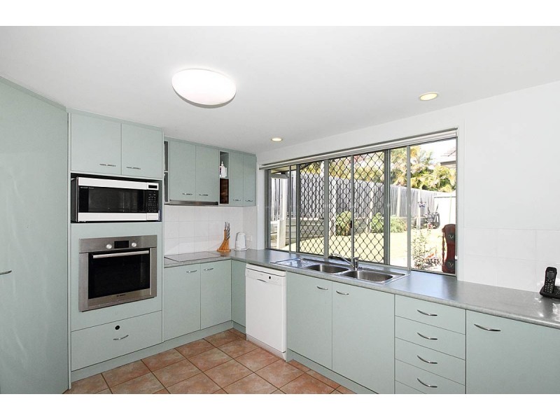 5 Van Dyck Rise, Mackenzie QLD 4156