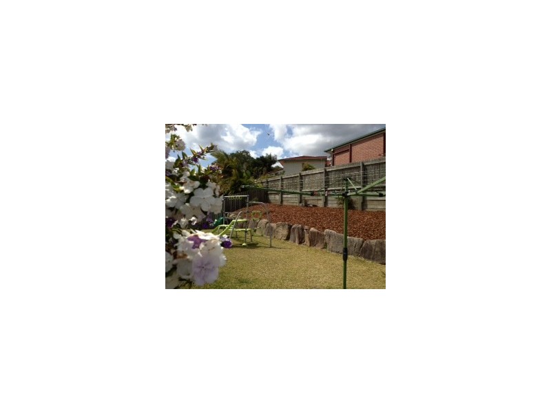 5 Van Dyck Rise, Mackenzie QLD 4156