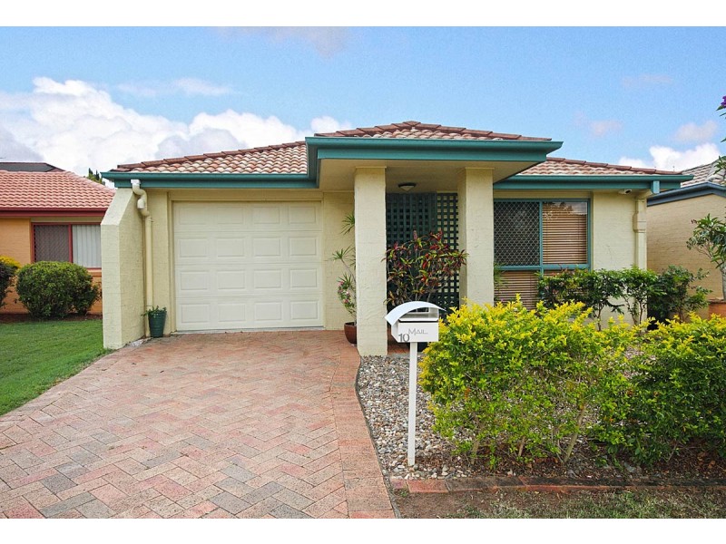 10 Hart Close, Mackenzie QLD 4156