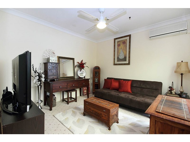 10 Hart Close, Mackenzie QLD 4156