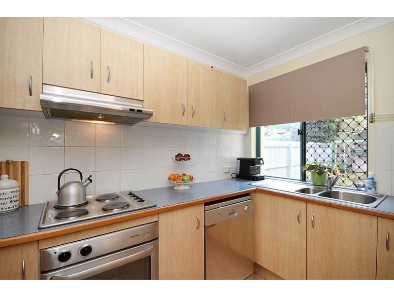 10 Hart Close, Mackenzie QLD 4156