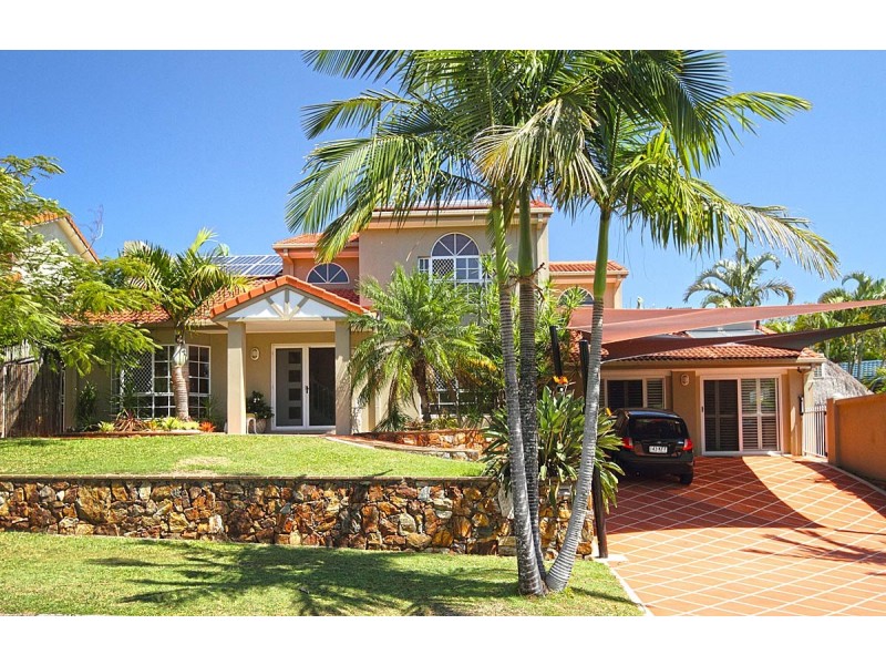 138 Kilmorey Street, Carindale QLD 4152