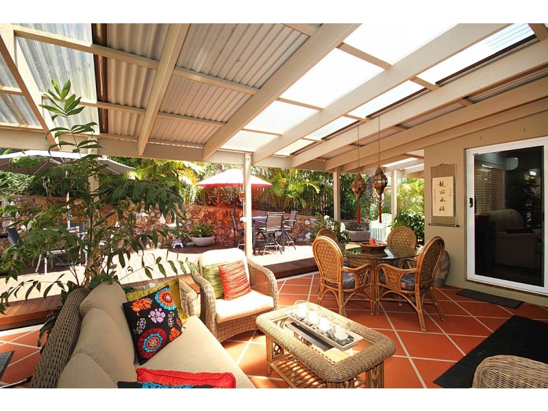 138 Kilmorey Street, Carindale QLD 4152