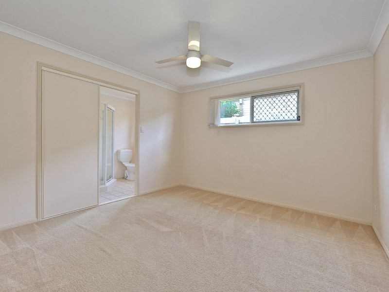 21 Jasmine Street, Wakerley QLD 4154