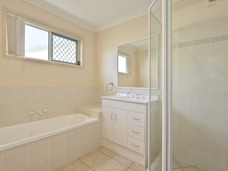 21 Jasmine Street, Wakerley QLD 4154