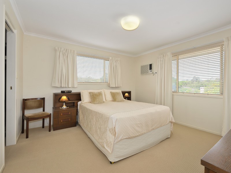 3 Monet Cr, Mackenzie QLD 4156