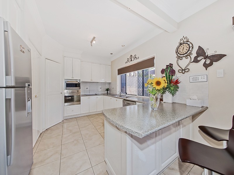 107 Cribb Road, Carindale QLD 4152