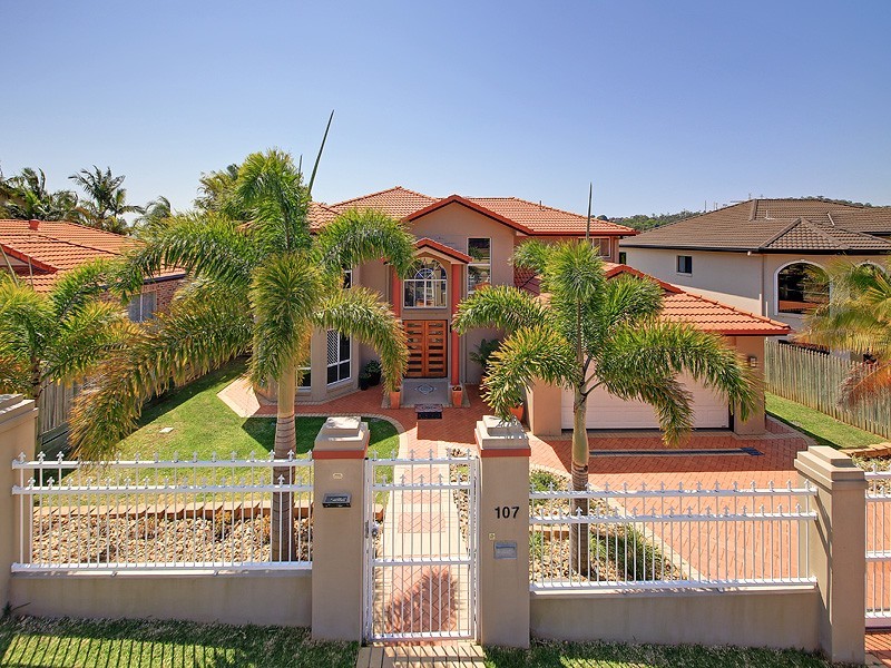 107 Cribb Road, Carindale QLD 4152