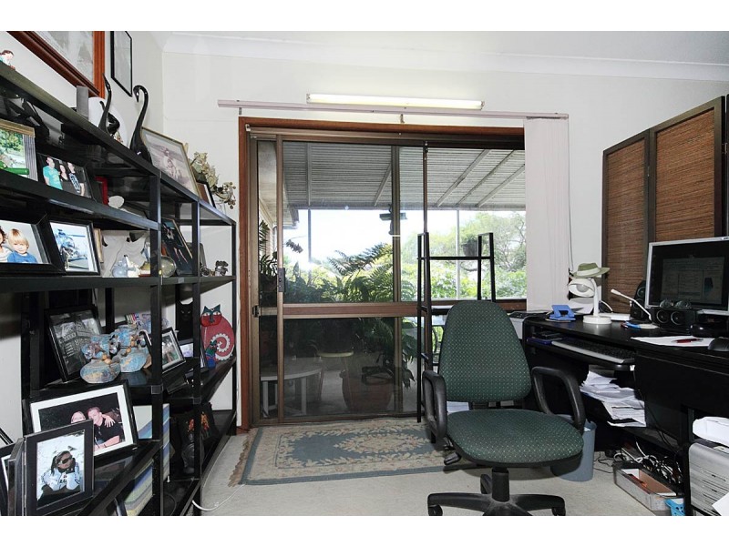 22 Tristan Street, Carindale QLD 4152