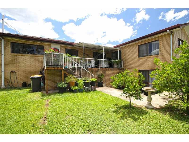 22 Tristan Street, Carindale QLD 4152