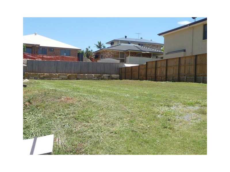 38 (Lot 83) Westbury Place, Carindale QLD 4152