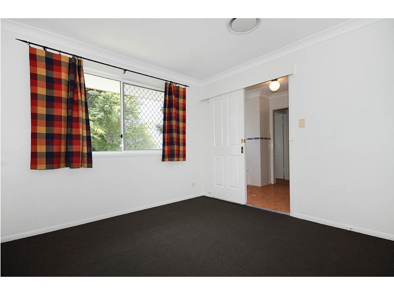 8 Ruisdael Place, Mackenzie QLD 4156