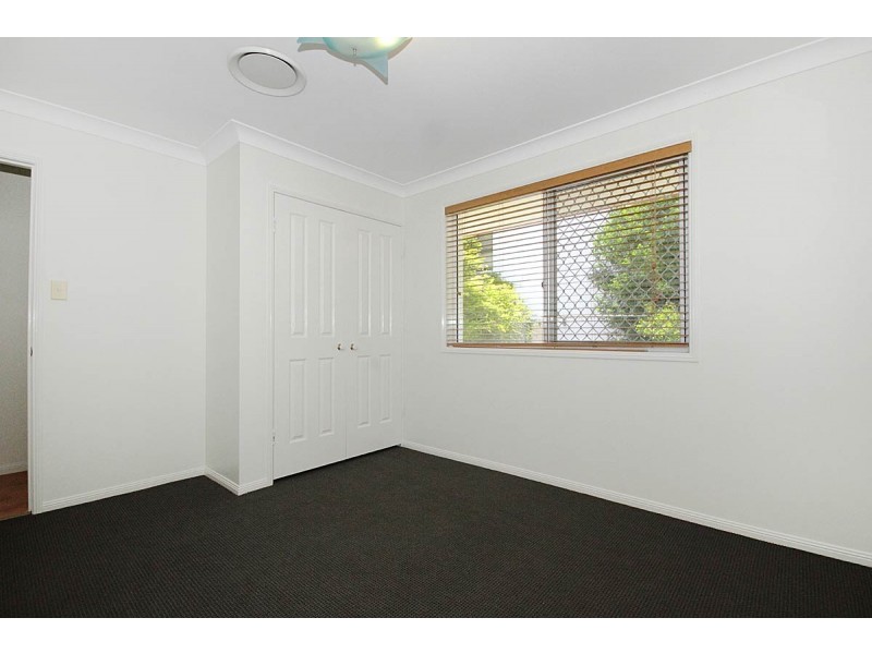 8 Ruisdael Place, Mackenzie QLD 4156