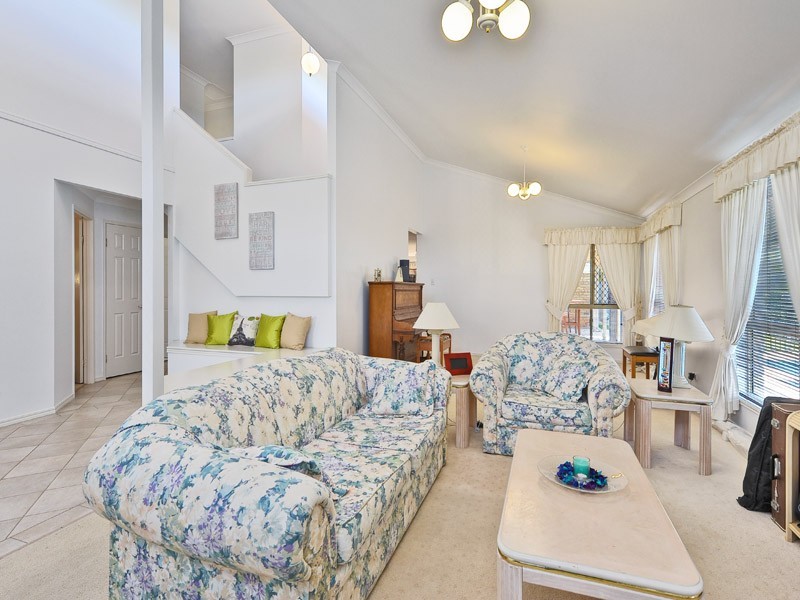 3 Dobell Court, Mackenzie QLD 4156