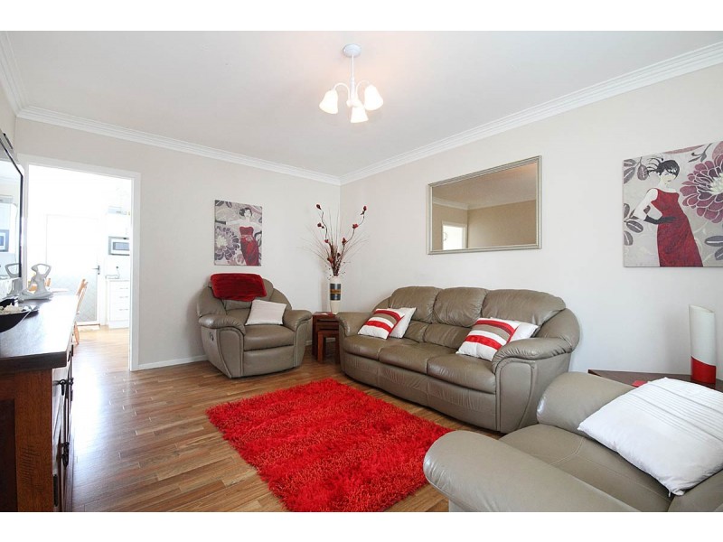 11 Chataway Street, Carina Heights QLD 4152