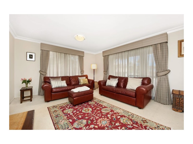 22 Eromanga Street, Carindale QLD 4152