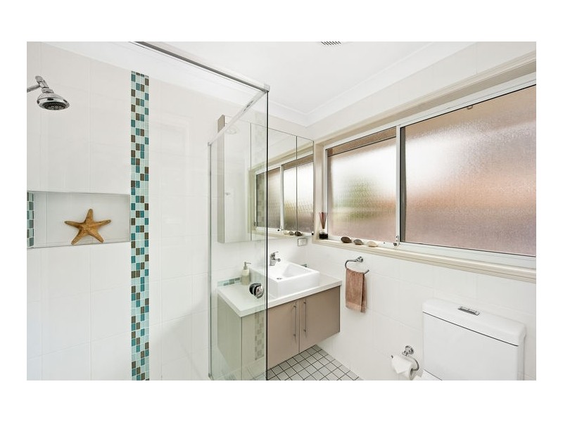 22 Eromanga Street, Carindale QLD 4152