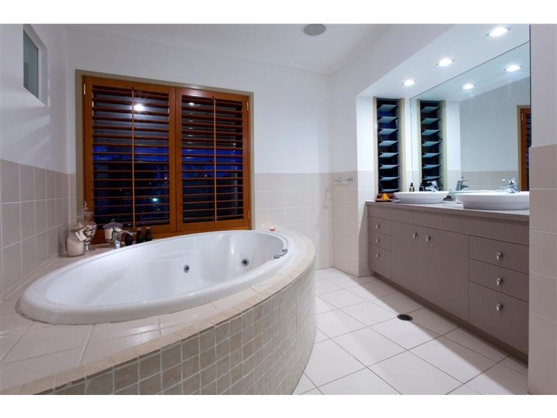 59 Conda Place, Carindale QLD 4152