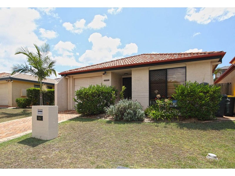 16 Hart Close, Mackenzie QLD 4156