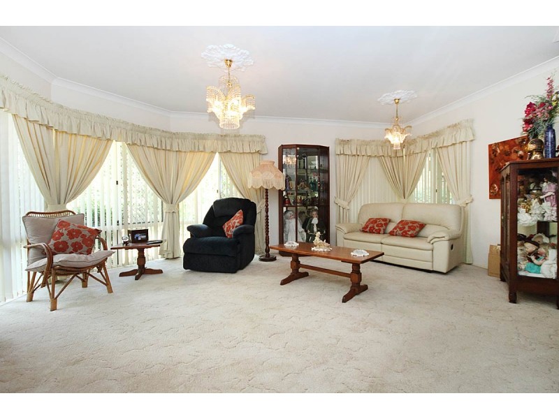 35 Van Gogh Place, Mackenzie QLD 4156