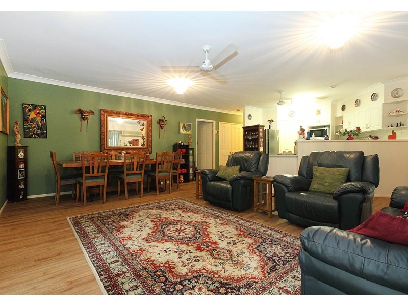 35 Van Gogh Place, Mackenzie QLD 4156