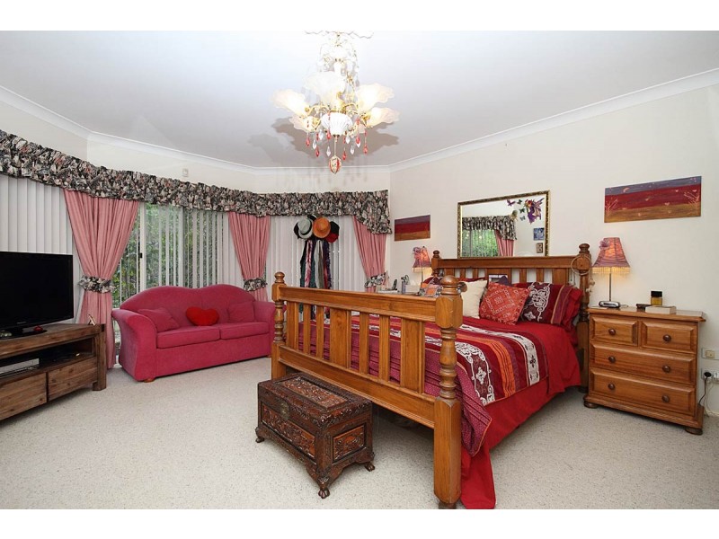 35 Van Gogh Place, Mackenzie QLD 4156