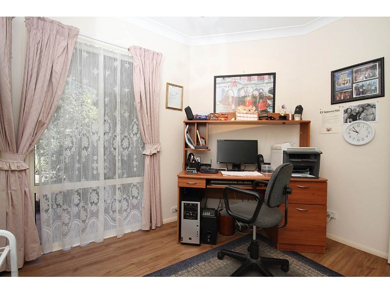 35 Van Gogh Place, Mackenzie QLD 4156