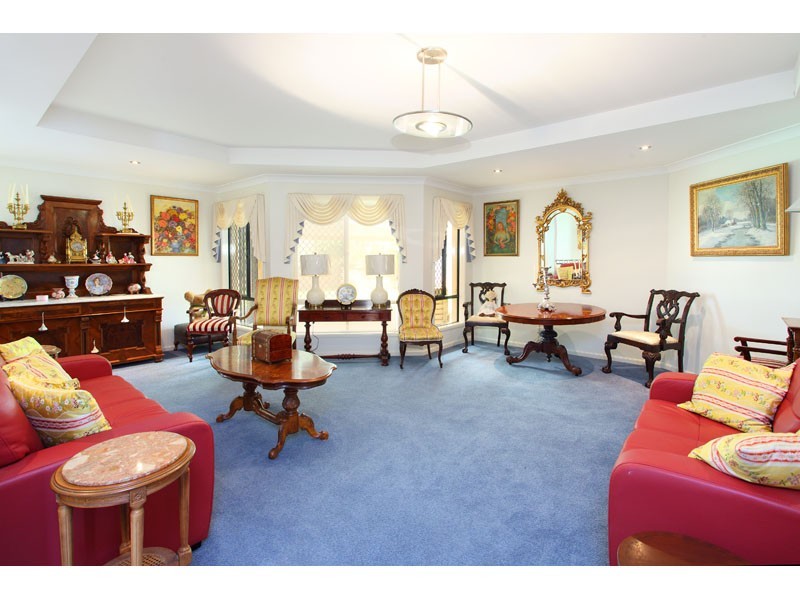 48 Kenilworth Place, Carindale QLD 4152