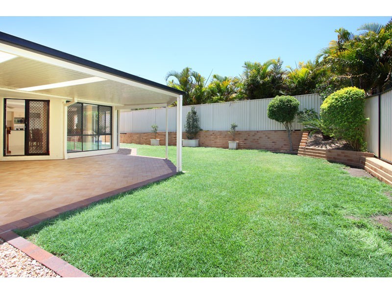 48 Kenilworth Place, Carindale QLD 4152