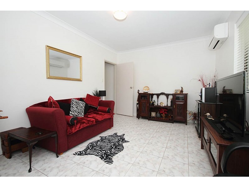 24 Cadogan Street, Carindale QLD 4152