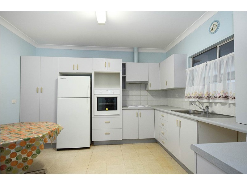 56 Anzac Road, Carina Heights QLD 4152