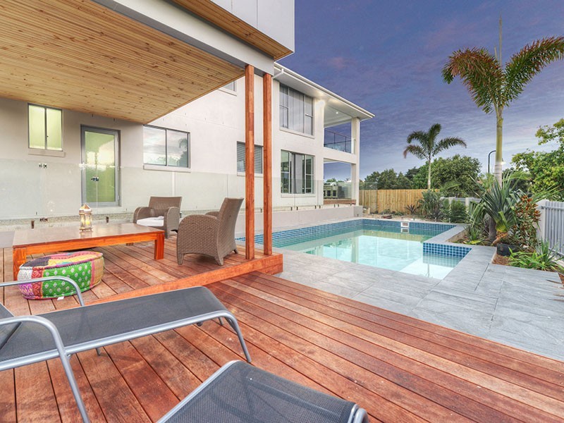 3 Birkenhead Place, Carindale QLD 4152