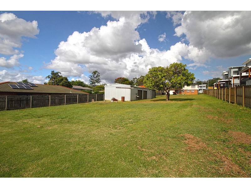 26 Bernecker Street, Carina QLD 4152