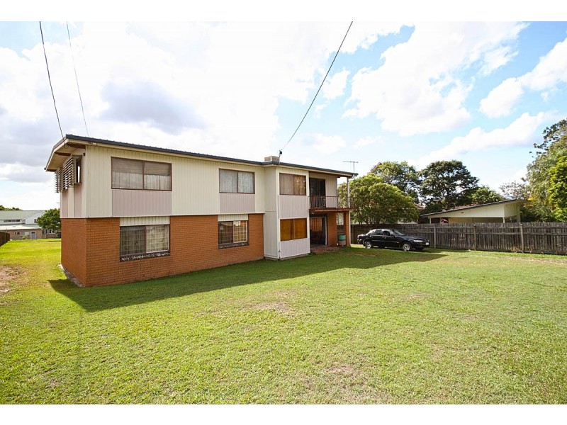 26 Bernecker Street, Carina QLD 4152