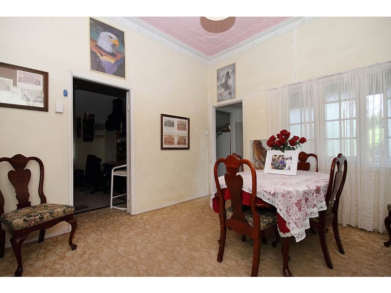 517 Old Cleveland Road, Camp Hill QLD 4152