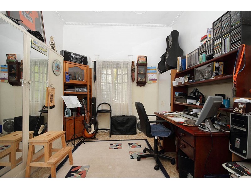 517 Old Cleveland Road, Camp Hill QLD 4152