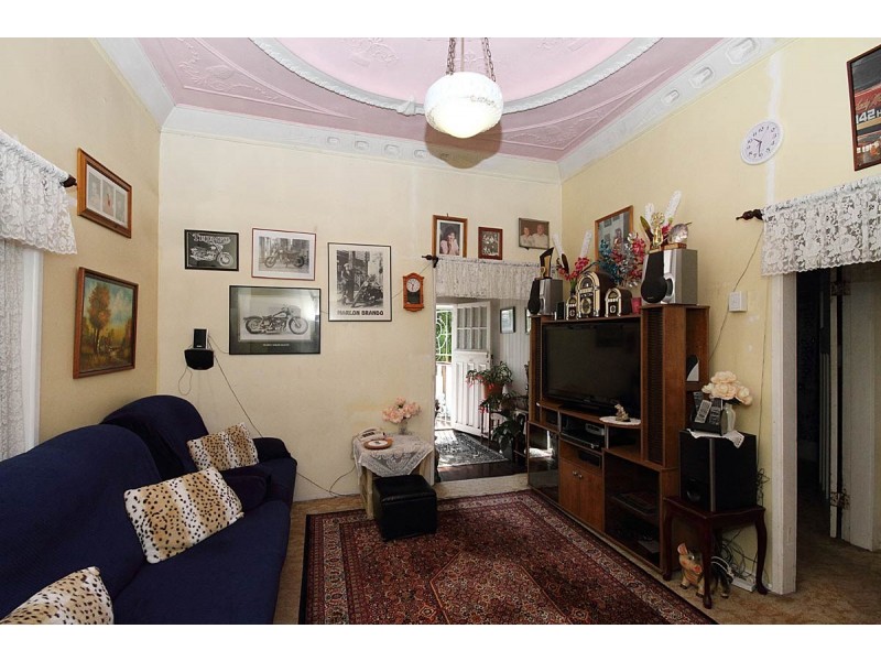 517 Old Cleveland Road, Camp Hill QLD 4152