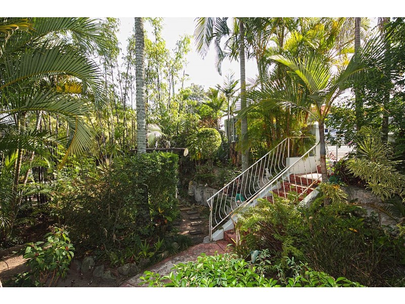 517 Old Cleveland Road, Camp Hill QLD 4152