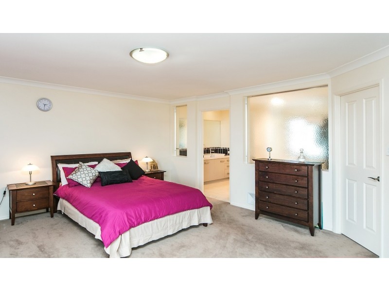 7 Alexander Close, Mackenzie QLD 4156