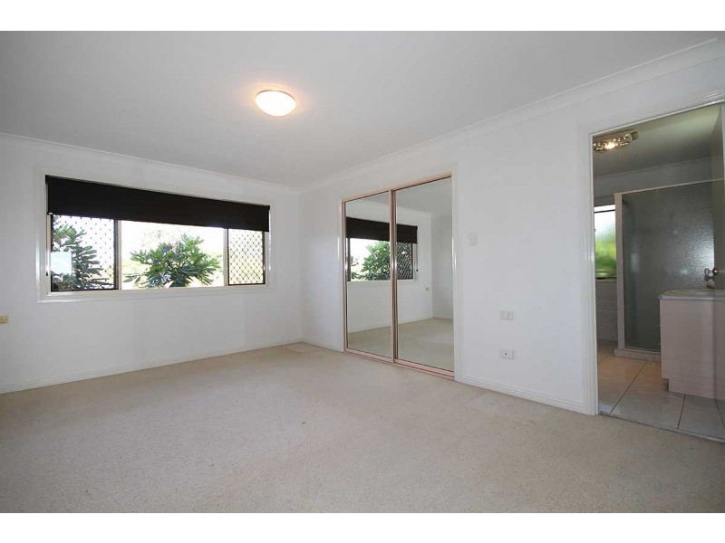 9 Epala Street, Carina QLD 4152