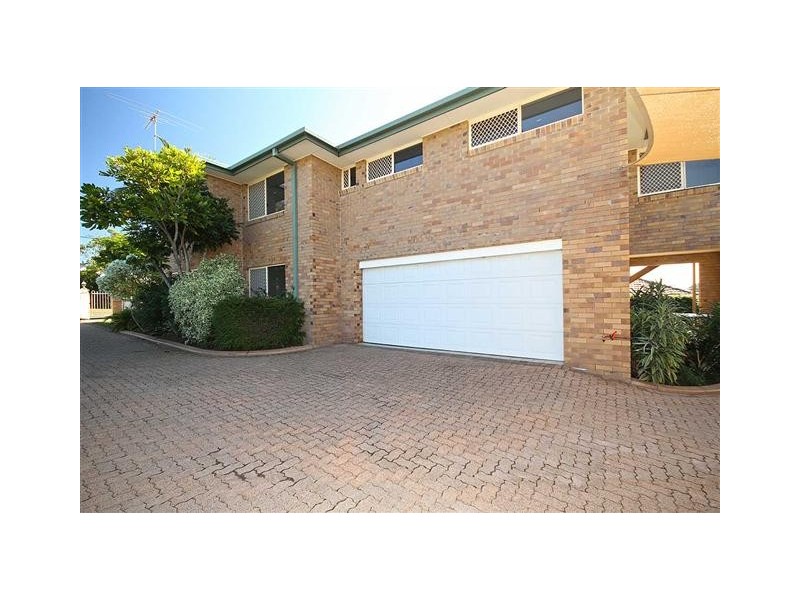 9 Epala Street, Carina QLD 4152