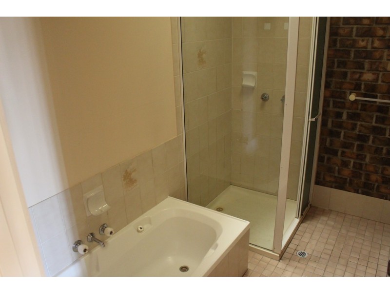 2/50 Beverley St, Morningside QLD 4170