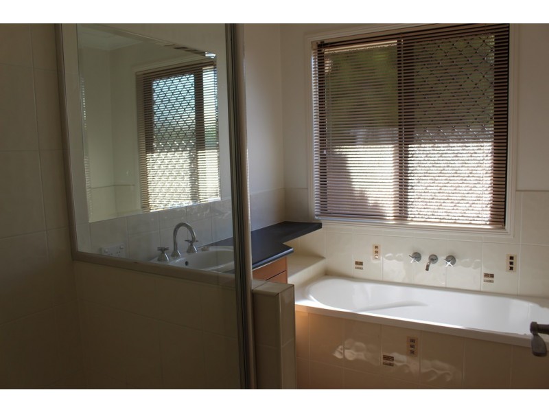 4/58 Stanton Rd, Tingalpa QLD 4173